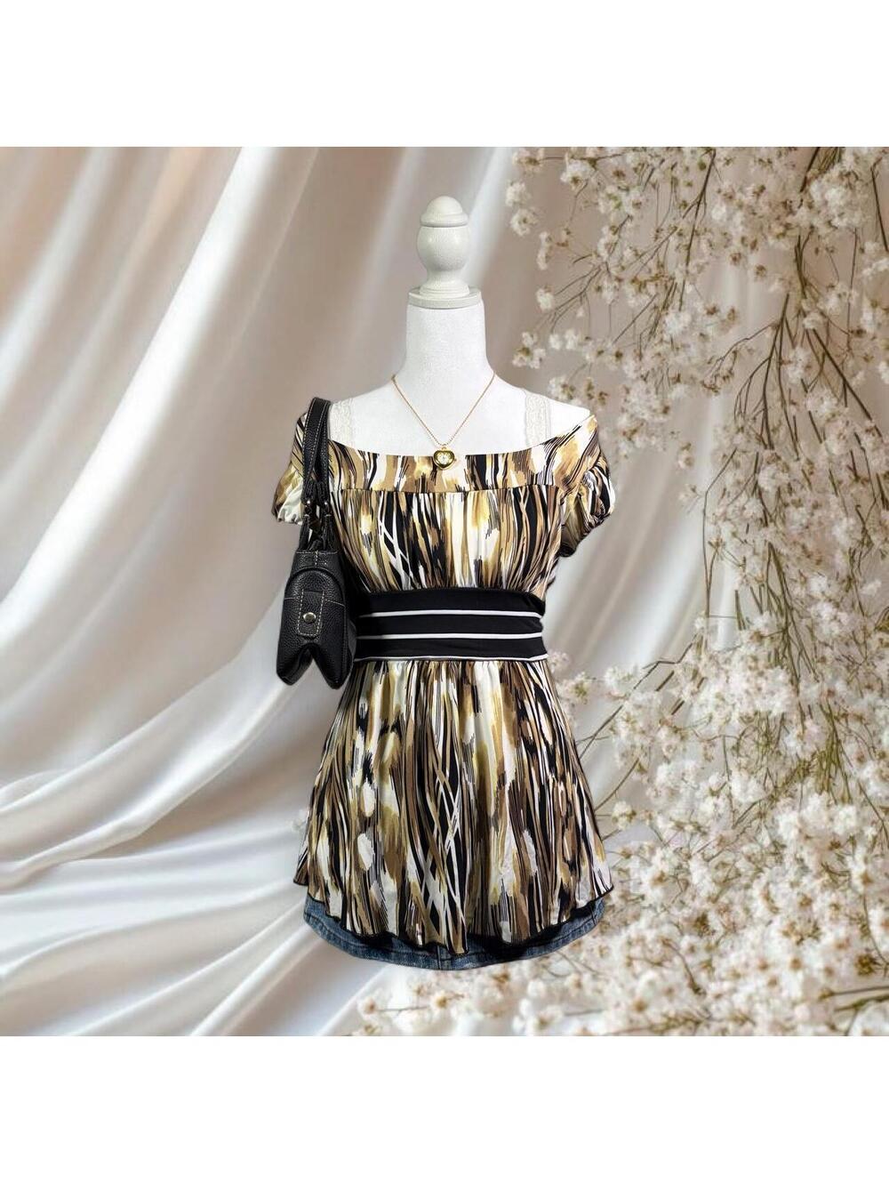 SPEECHLESS EMPIRE WAIST PEPLUM BLOUSE